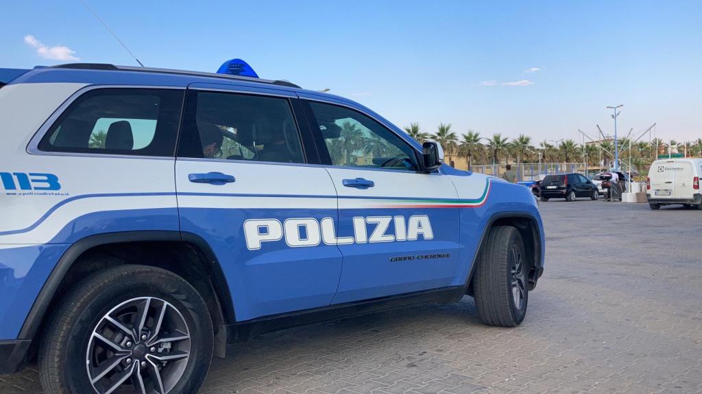Al momento stai visualizzando Denunciato ventenne agrigentino per coltivazione di marijuana in casa