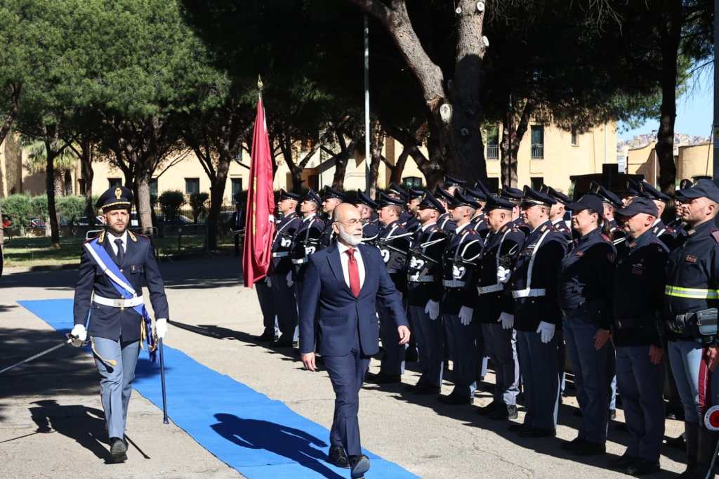 Al momento stai visualizzando Cerimonia al Palacongressi: la Polizia di Stato celebra 174 anni di storia
