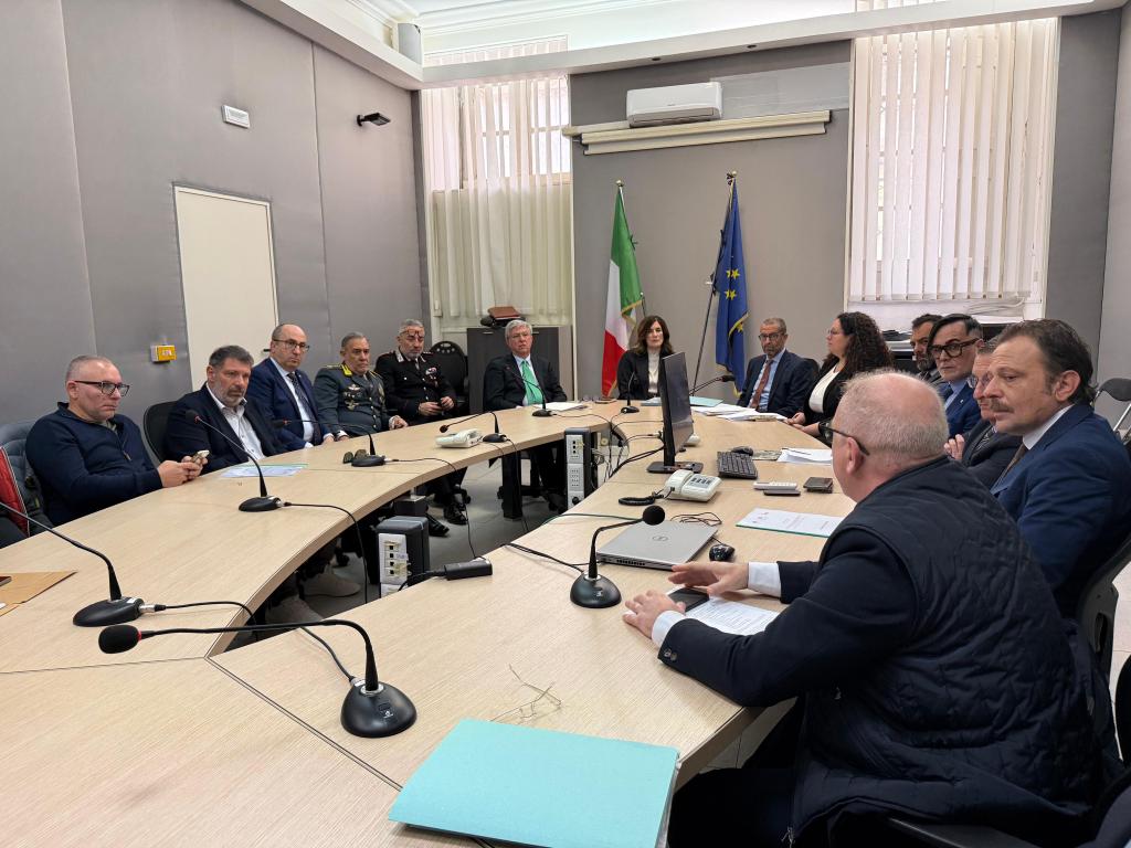 Al momento stai visualizzando Protocolli di Legalità siglati per i lavori della Tangenziale di Gela