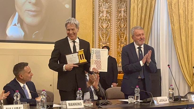 Al momento stai visualizzando Claudio Baglioni protagonista di un emozionante omaggio ad Agrigento