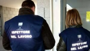 Scopri di più sull'articolo Oltre 40 mila euro di sanzioni per lavoro nero in cantieri e negozi locali