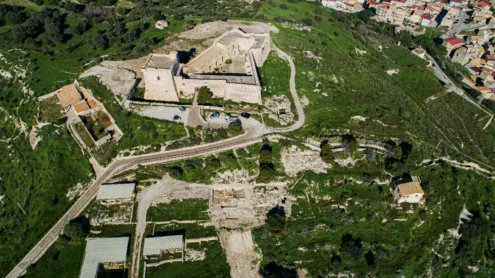 Al momento stai visualizzando Nuove esposizioni al Castello Sant’Angelo e scavi a Finziade a Licata