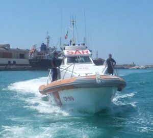 Scopri di più sull'articolo Giovane turista disperso dopo un tuffo in mare: ricerche in corso