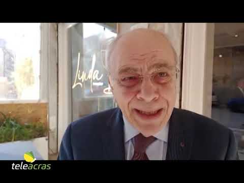 Al momento stai visualizzando Teleacras – A Racalmuto presentato “Educare alla solidarietà” di Enzo Sardo