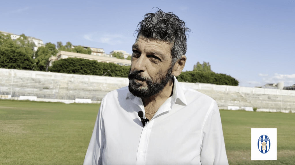 Al momento stai visualizzando Il presidente La Porta lancia un appello: “Akragas ha bisogno di voi!