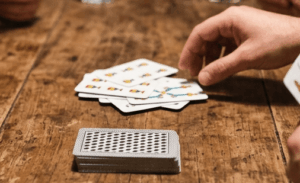 Scopri di più sull'articolo Amministrative 2026: strategia e alleanze in un gioco di briscola a 5