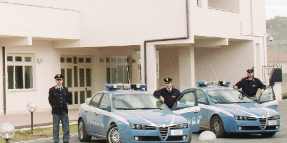 Al momento stai visualizzando Arrestato a Palma di Montechiaro: 1,2 chili di cocaina e 400 munizioni nel blitz