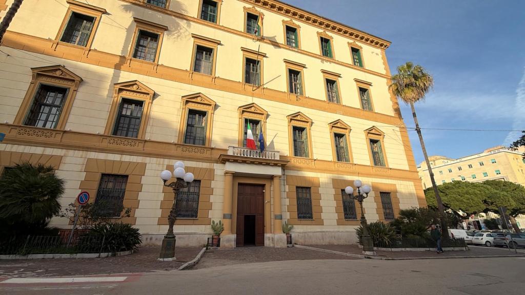 Al momento stai visualizzando Prefettura sotto accusa: ritardi nella decisione sulla White list