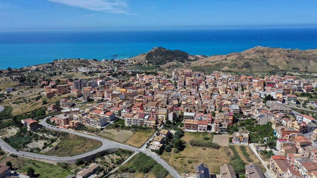 Al momento stai visualizzando Dramma al supermercato di Realmonte: muore un 60enne colto da malore