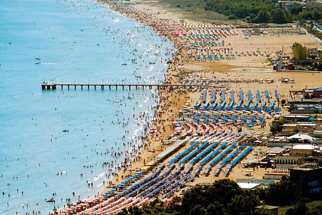 Al momento stai visualizzando Salvaguardia delle spiagge e riserve naturali: un impegno per l’isola