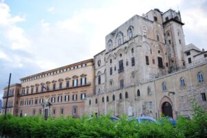 Scopri di più sull'articolo Nuovi assessori giurano all’ARS: rinnovamento nella Giunta Schifani