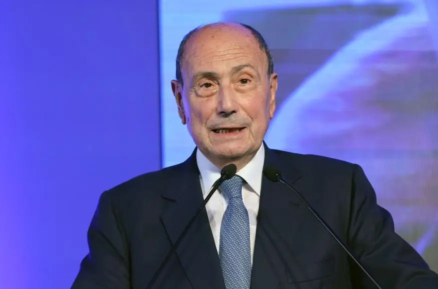 Al momento stai visualizzando Schifani: “Il nuovo rimpasto ci guiderà verso le prossime elezioni