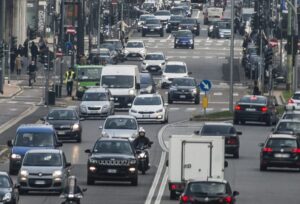 Scopri di più sull'articolo Crescita del 11,58% per il mercato auto in Italia ad aprile