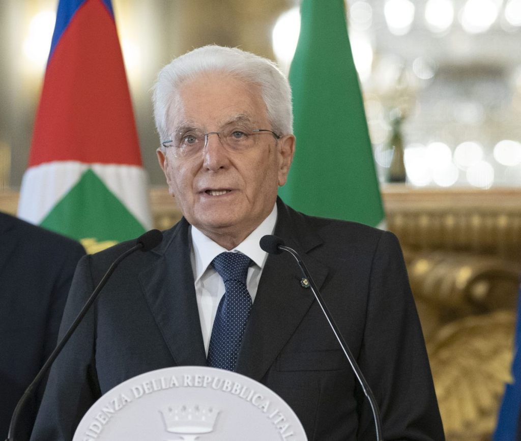 Al momento stai visualizzando Mafia sconfitta: Mattarella punta su istituzioni forti e azione decisa