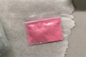 Scopri di più sull'articolo Scoperta droga in un bidone a Favara: sequestrati hashish e spinello