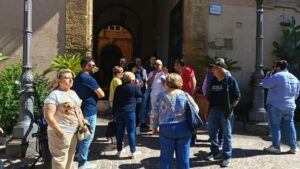 Scopri di più sull'articolo Residenti di Maddalusa in protesta: da giorni senza acqua, chiedono aiuto al Municipio