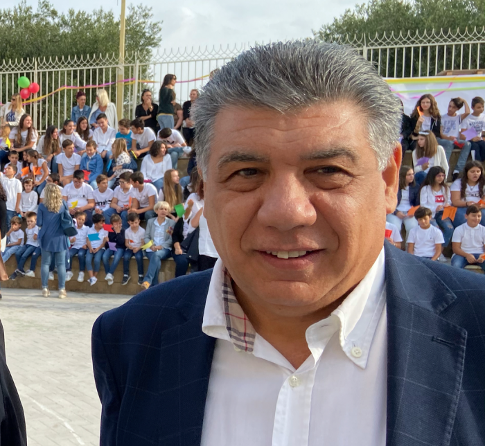 Al momento stai visualizzando Celebrazioni per la Giornata Mondiale delle Api alla “Santa Chiara”