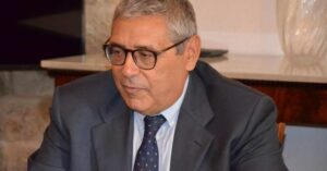 Scopri di più sull'articolo Cuffaro richiede il patteggiamento: pena proposta di tre anni, attesa per il 15 maggio
