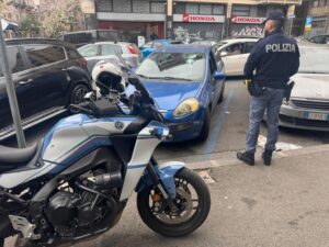 Scopri di più sull'articolo Arrestato per furto: distrugge i vetri di un’auto in centro città