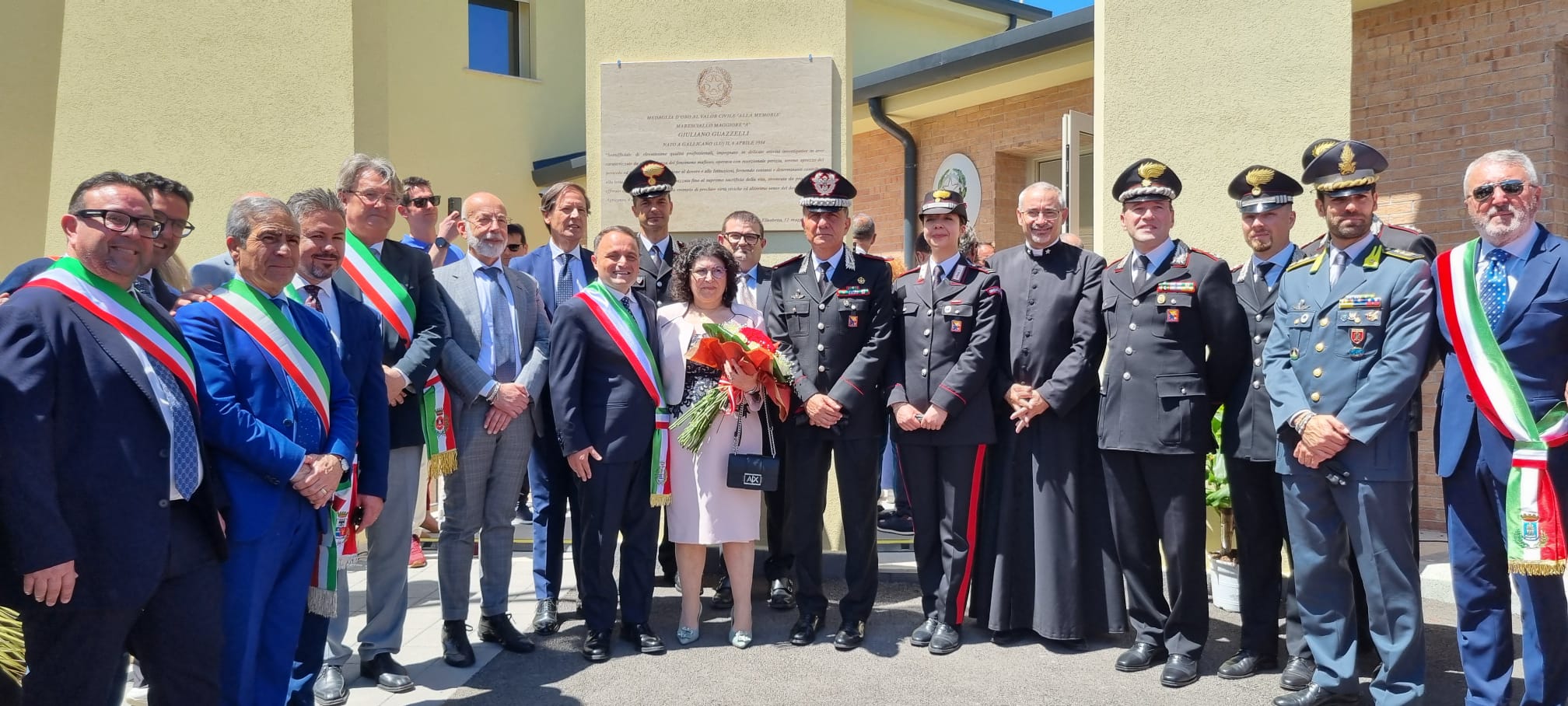 Al momento stai visualizzando Inaugurata a Santa Elisabetta la caserma dei Carabinieri in onore di Guazzelli