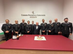 Scopri di più sull'articolo Carabinieri di Agrigento celebrano con una festa i 96 anni dell’avvocato Allotta