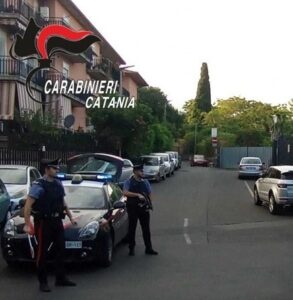Scopri di più sull'articolo Fuga da un controllo: 16enne denunciato per guida senza patente e droga