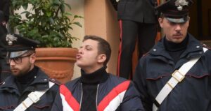 Scopri di più sull'articolo Restituito a Leandro Greco l’anello simbolo del “Papa” nella lotta alla mafia