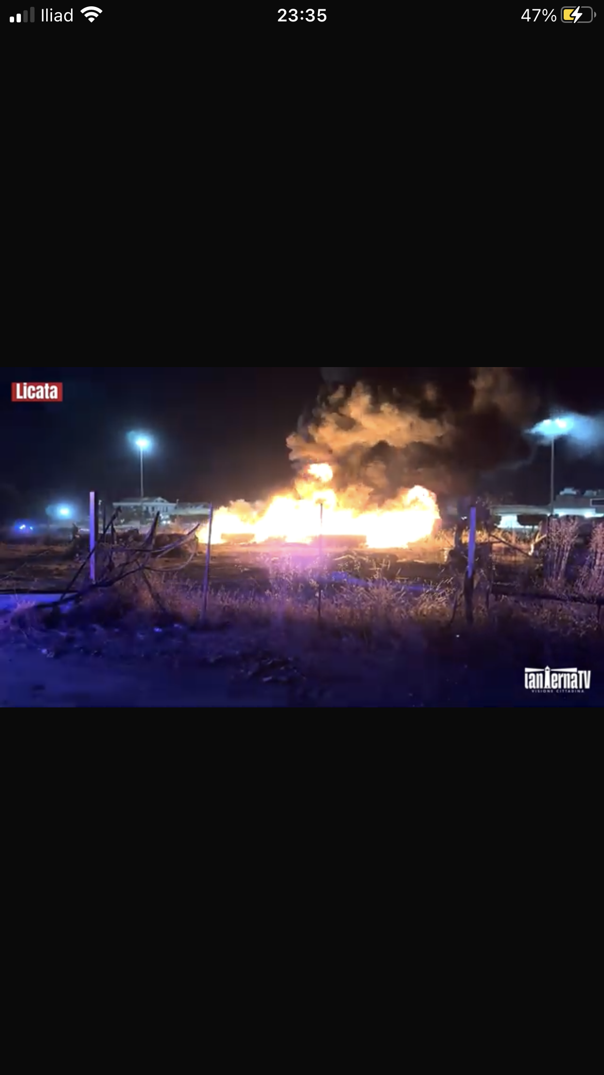 Al momento stai visualizzando Incendio devasta deposito mezzi per lavori sulla condotta in corso Argentina
