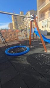 Scopri di più sull'articolo Parco Robinson di Naro nel mirino dei vandali: l’assessore lancia un appello
