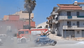 Al momento stai visualizzando Incendio in corsa a S.Margherita di Belice: gli occupanti scampano illesi