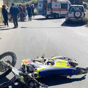 Scopri di più sull'articolo Tragico incidente stradale: perde la vita un centauro di 45 anni