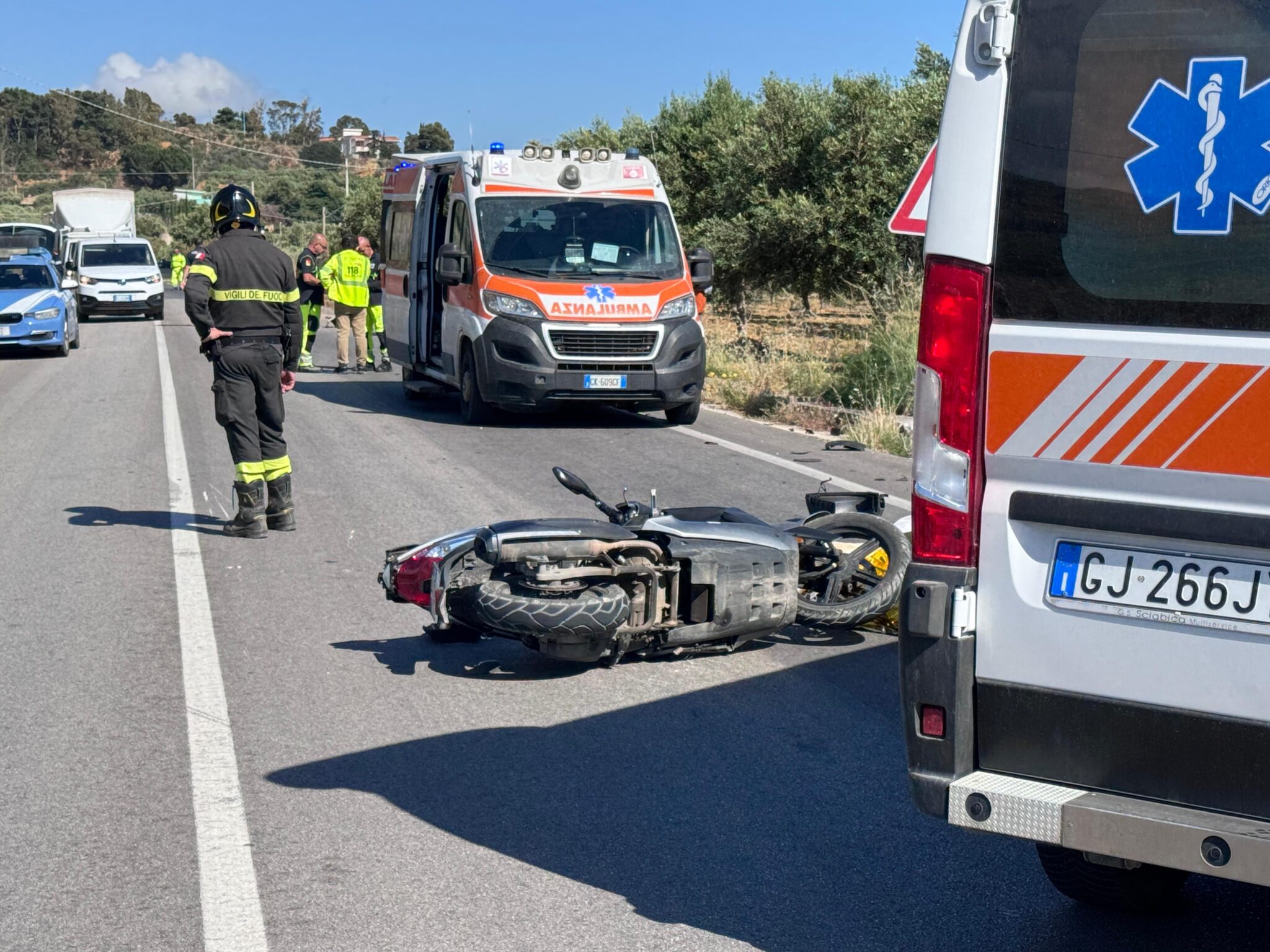 Al momento stai visualizzando Tragedia a Sciacca: due vittime in un grave incidente stradale