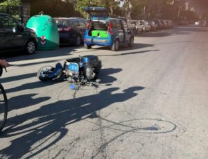 Scopri di più sull'articolo Tragico incidente: perde la vita un motociclista di 36 anni in scontro con auto