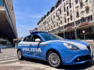 Scopri di più sull'articolo Arrestato per aver minacciato un dipendente di un B&B con una bottiglia