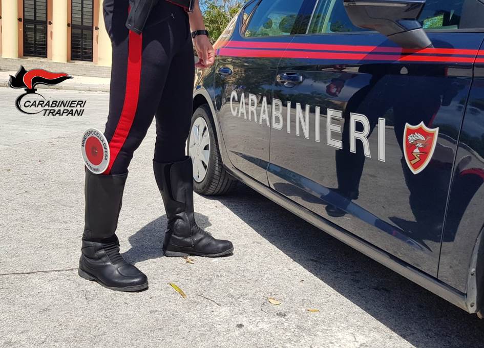 Al momento stai visualizzando Sequestrata officina per scarichi illeciti e miscelazione di rifiuti