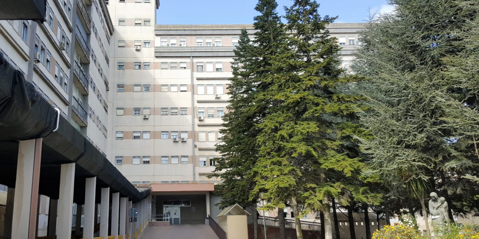 Al momento stai visualizzando Grave incidente ad Agrigento: bambino di 10 anni cade dal balcone