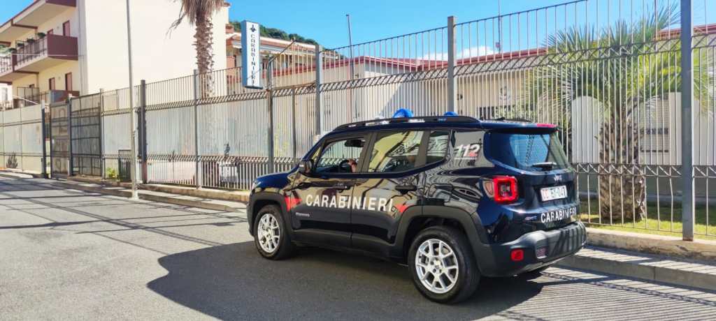 Al momento stai visualizzando Arrestato un truffatore che si spacciava per carabiniere per raggirare un’anziana