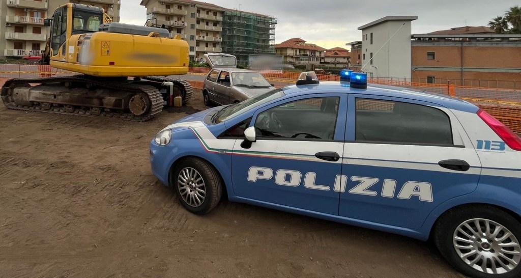 Al momento stai visualizzando Furto di 400 litri di gasolio in cantiere: arrestato un 33enne