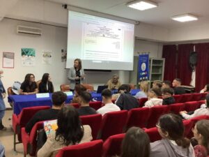 Scopri di più sull'articolo Incontro tra Opi e studenti dell’istituto Fermi per la professione infermieristica
