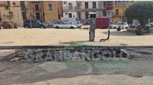 Scopri di più sull'articolo Indagini avviate dopo l’incendio di un’auto in piazza Ravanusella