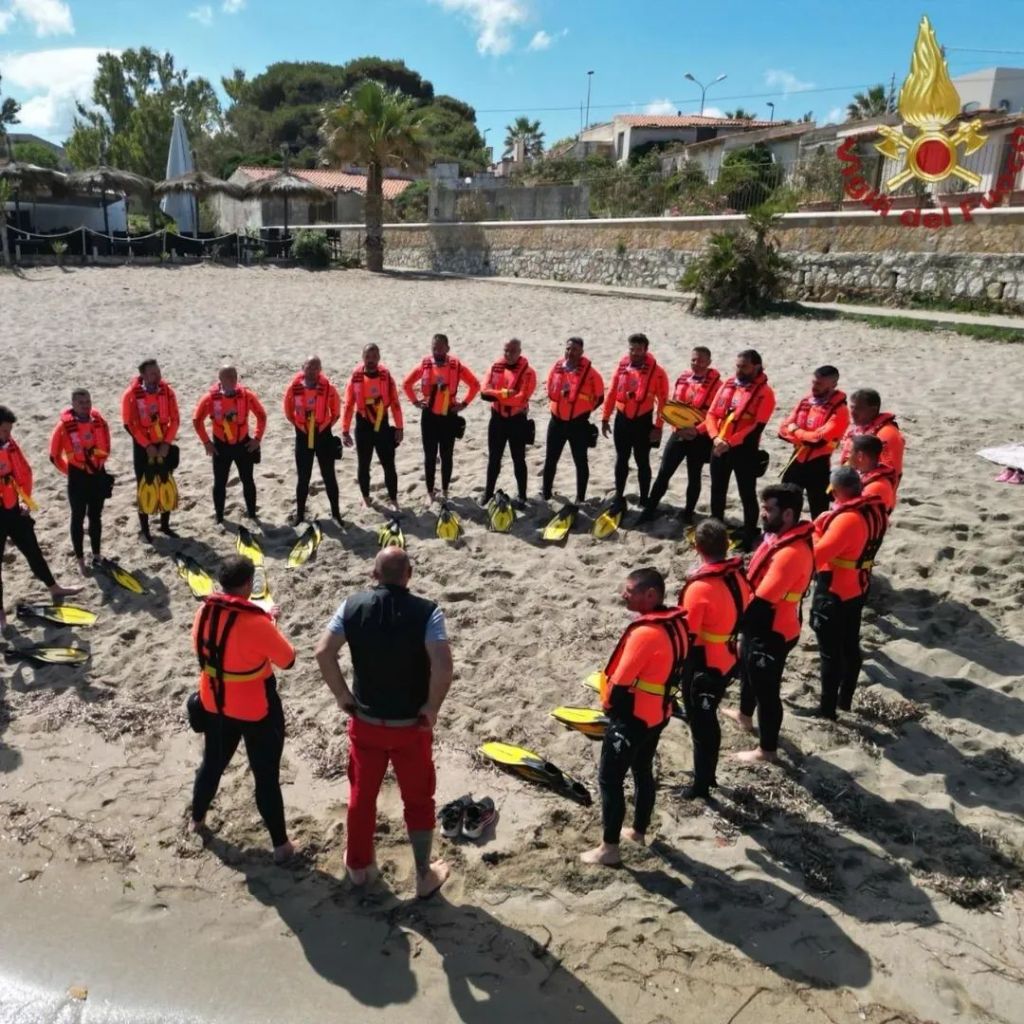 Al momento stai visualizzando Nuove figure specializzate nel soccorso acquatico per i Vigili del Fuoco di Agrigento