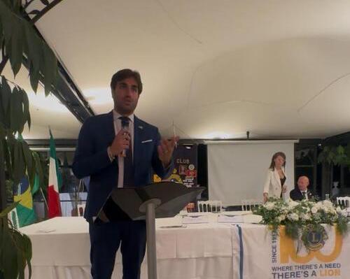 Al momento stai visualizzando Sindaci uscenti in testa: Gaglio, Mangiapane, Nicastro e Zambito verso il successo