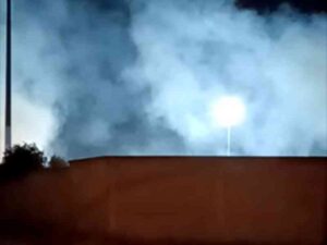 Scopri di più sull'articolo Incendio allo stadio comunale di Menfi: pronti i vigili del fuoco