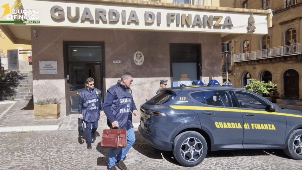 Scopri di più sull'articolo Agrigentino arrestato con 11 chili di hashish, ora è libero dopo il processo