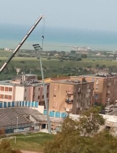 Scopri di più sull'articolo Dopo 40 anni, il sogno dell’illuminazione allo stadio di Agrigento si avvera