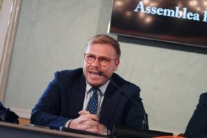 Scopri di più sull'articolo La Vardera risponde alle minacce sui social: “Non mi fate paura!”