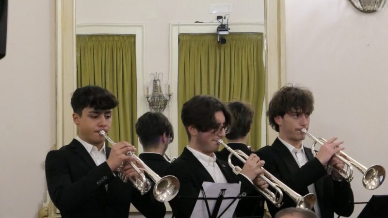 Al momento stai visualizzando Maggio dei Talenti: Villa Bonfiglio accoglie gli studenti in festa