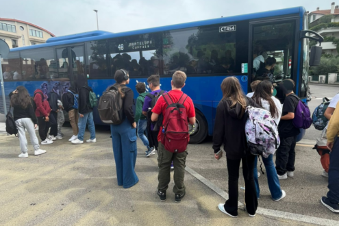 Al momento stai visualizzando Studenti pendolari di Campobello di Licata, arriva il ritiro degli abbonamenti