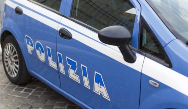 Scopri di più sull'articolo Amante trovata nel bagagliaio: si temeva un sequestro a sorpresa