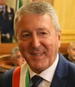 Scopri di più sull'articolo Solidarietà del sindaco Miccichè alla presidente Nobile dopo gli insulti